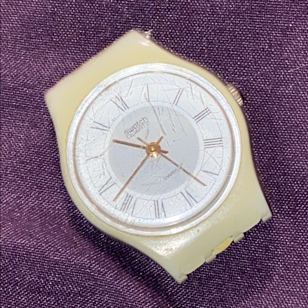 VINTAGE Swatch light grey Analog Watch